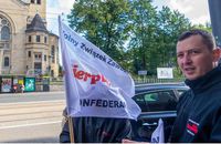 "Kłamca z Wrocławia" - górnicy protestują przed biurem poselskim premiera 